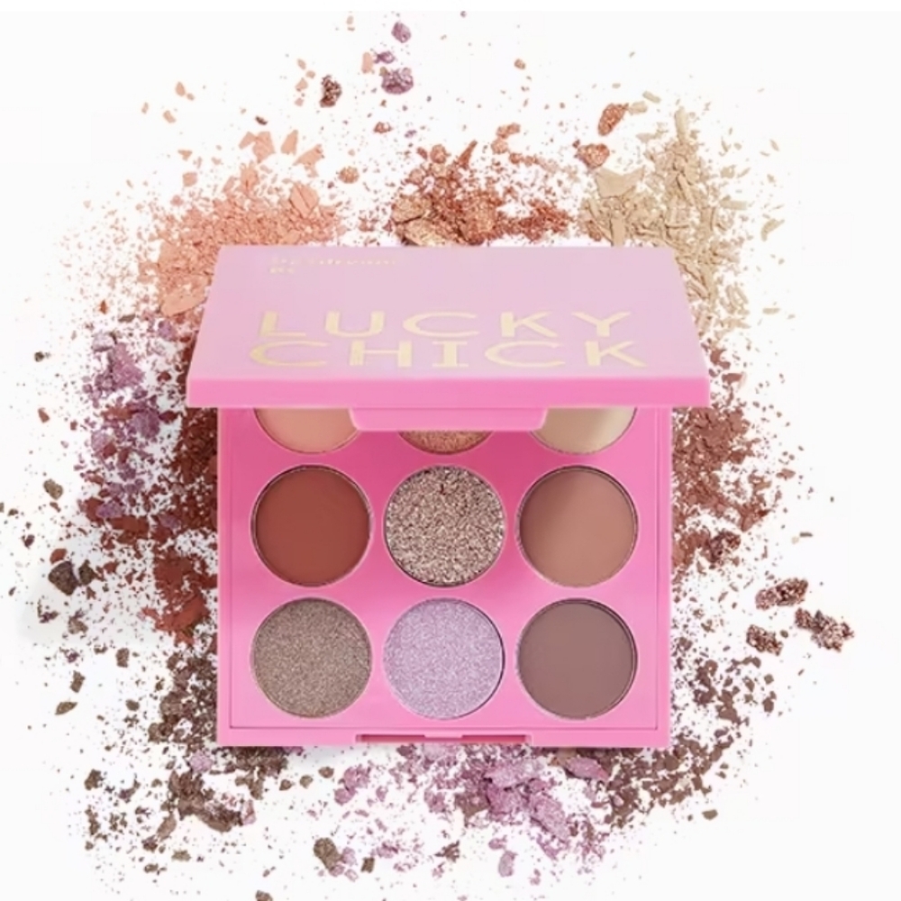 Lucky Chick Eyeshadow Palette 🎨 Daydreams